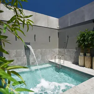 Отель Portobay Marques, Лиссабон